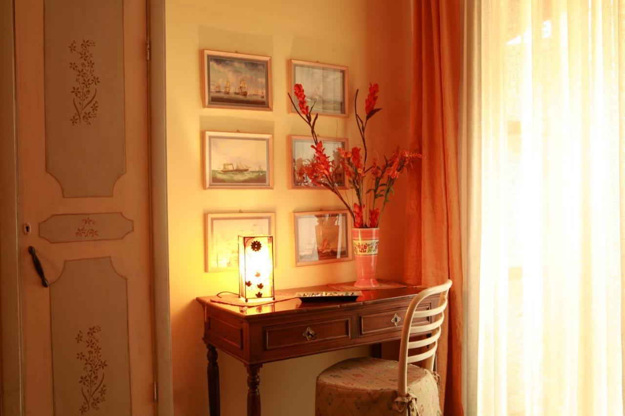 Al Vecchio Pioppo Bed & Breakfast Прая а Маре Екстериор снимка