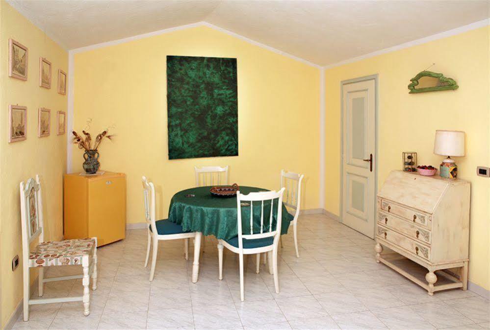 Al Vecchio Pioppo Bed & Breakfast Прая а Маре Екстериор снимка
